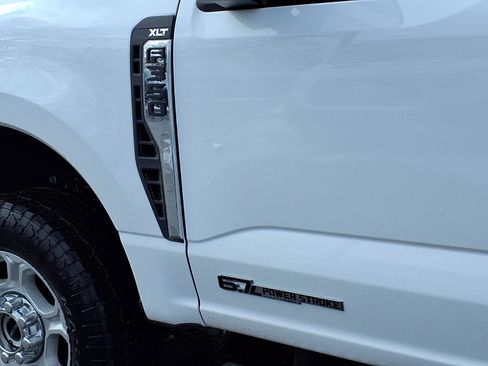 Used 2025 Ford F350 XLT image 25