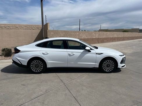Used 2025 Hyundai Sonata SEL image 4