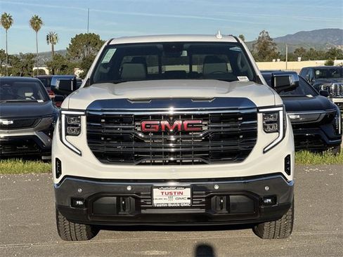 New 2026 GMC Sierra 1500 SLT w/ SLT Premium Plus Package image 2