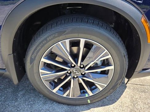 New 2026 INFINITI QX60 Luxe w/ Cargo Package FWD image 10