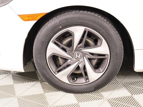 Used 2020 Honda Civic LX image 16