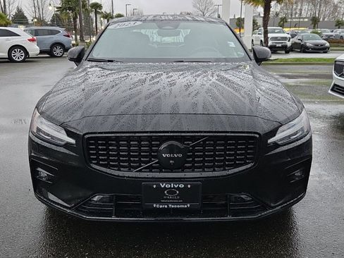 Certified 2023 Volvo S60 B5 Plus w/ Climate Package image 11