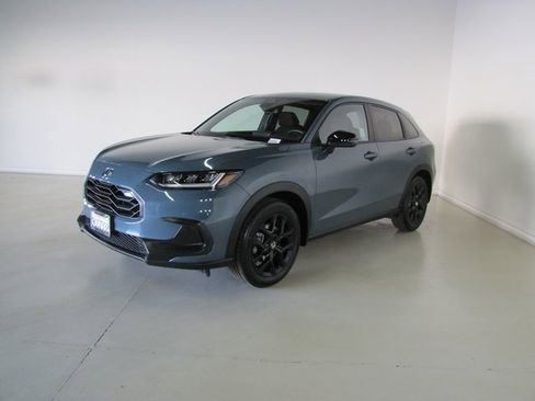 Certified 2024 Honda HR-V Sport image 1