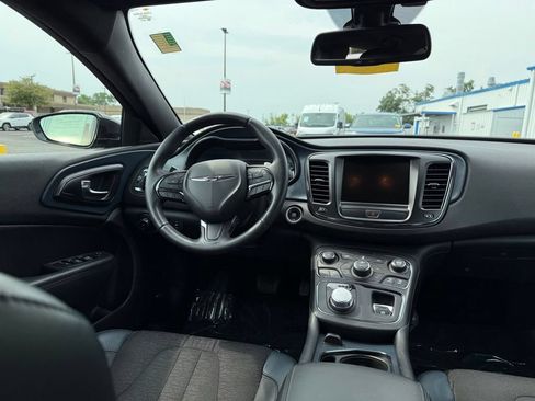 Used 2016 Chrysler 200 S w/ Navigation & Sound Group I FWD image 13
