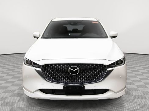 New 2025 MAZDA CX-5 Signature image 2