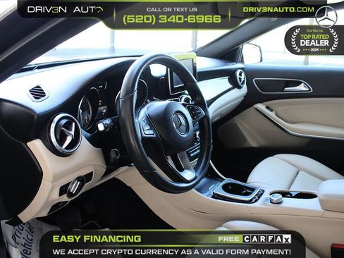 Used 2016 Mercedes-Benz GLA 250 image 11