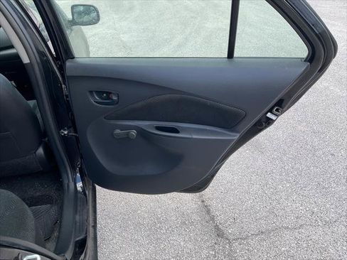 Used 2011 Toyota Yaris Sedan w/ Convenience Pkg FWD image 19