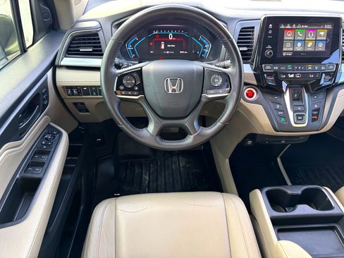 Used 2019 Honda Odyssey Touring image 24
