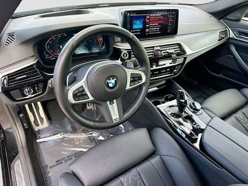 Used 2023 BMW 540i xDrive 540i xDrive w/ Executive Package image 9