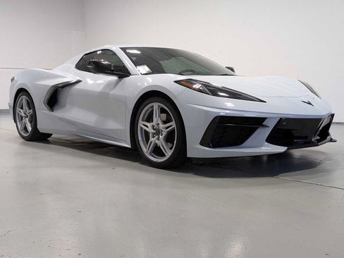 Used 2022 Chevrolet Corvette Stingray Premium Conv w/ Battery Protection Package RWD image 6