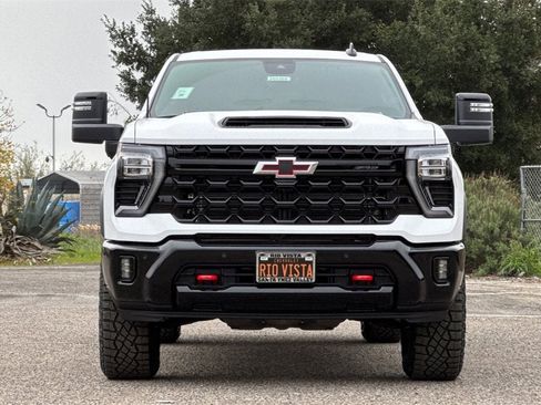 New 2026 Chevrolet Silverado 2500 ZR2 w/ LPO, Dark Essentials Package image 9