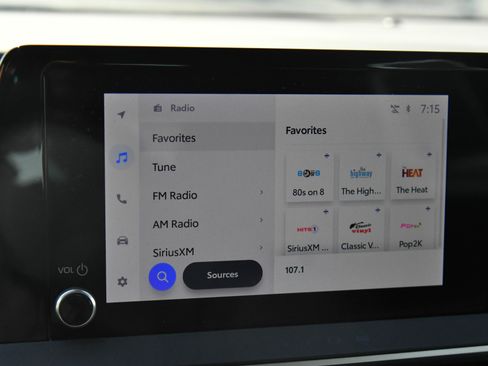 Used 2024 Toyota Prius LE image 22