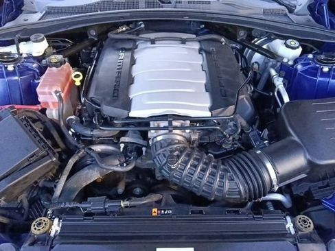 Used 2022 Chevrolet Camaro LT w/ RS Package image 31