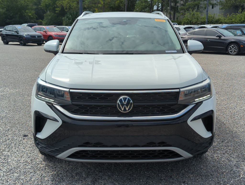 Used 2023 Volkswagen Taos SE FWD image 10