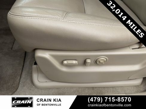 Used 2014 Cadillac Escalade Premium image 9