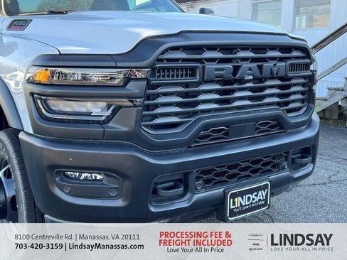 New 2025 RAM 3500 Tradesman image 3