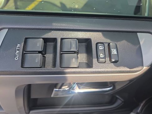 Used 2021 Toyota 4Runner SR5 Premium w/ Moonroof Package image 9