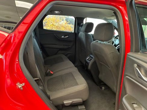Used 2022 Chevrolet Blazer LT image 34
