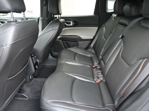 Used 2024 Jeep Compass Limited AWD/4WD image 16