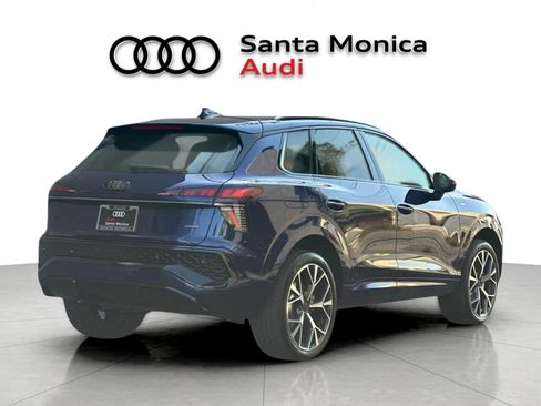 New 2026 Audi Q3 quattro 2.0T AWD/4WD image 2