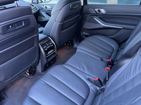 Used 2019 BMW X7 xDrive50i image 15