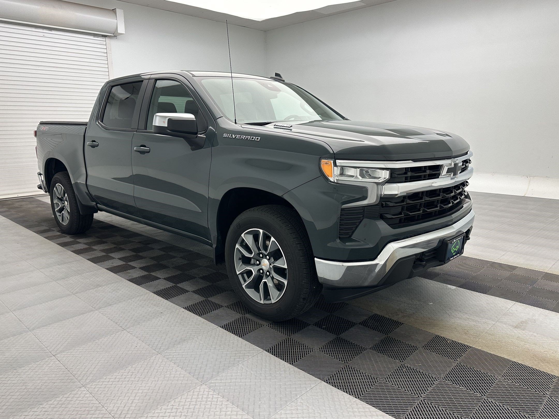 Certified 2026 Chevrolet Silverado 1500 LT AWD/4WD image 7