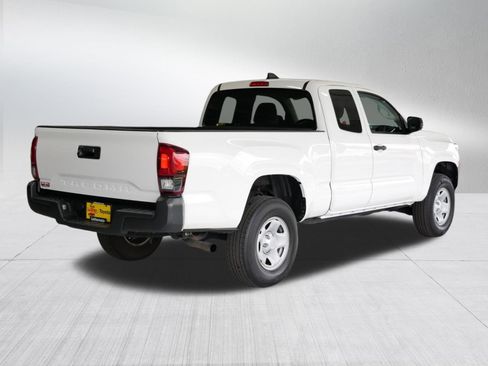 Certified 2022 Toyota Tacoma SR image 8
