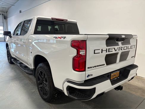 Certified 2025 Chevrolet Silverado 1500 RST w/ Rally Edition image 3