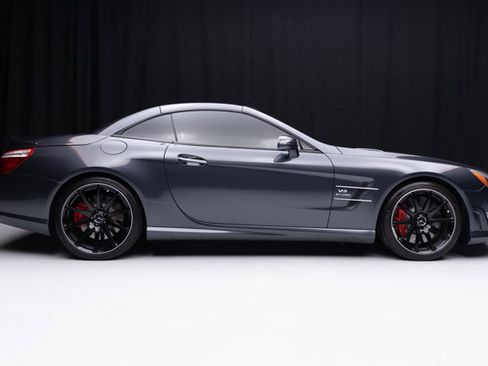 Used 2015 Mercedes-Benz SL 63 AMG w/ Driver Assistance Package image 44