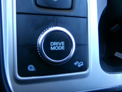 Used 2023 Ford Explorer 4WD image 25