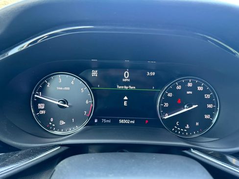 Used 2021 Buick Envision Essence w/ Sport Touring Package AWD/4WD image 9