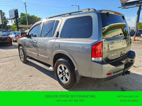 Used 2014 Nissan Armada SV image 3