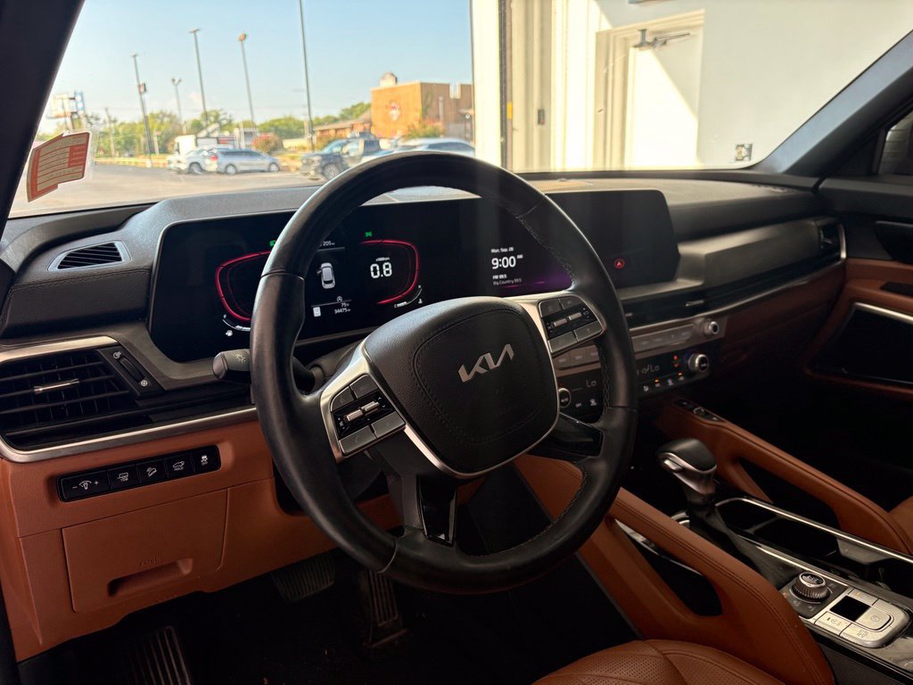 Used 2024 Kia Telluride EX X-Line AWD/4WD image 2