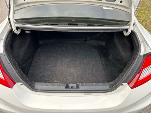 Used 2012 Honda Civic LX image 10