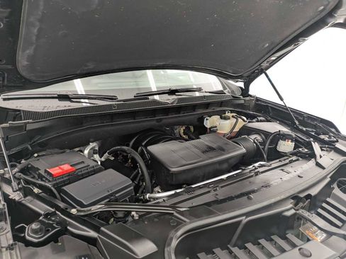 Used 2025 Chevrolet Tahoe Premier image 15