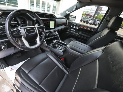 Used 2024 GMC Sierra 1500 Denali AWD/4WD image 17