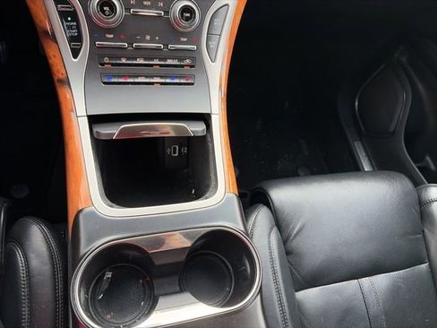 Used 2016 Lincoln MKX Reserve w/ Technology Package image 24