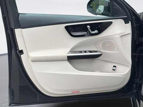 Used 2024 Mercedes-Benz C 300 Sedan image 19