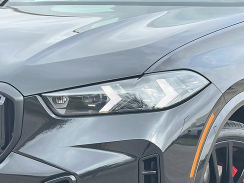 New 2026 BMW X5 xDrive40i w/ M Sport Package image 4