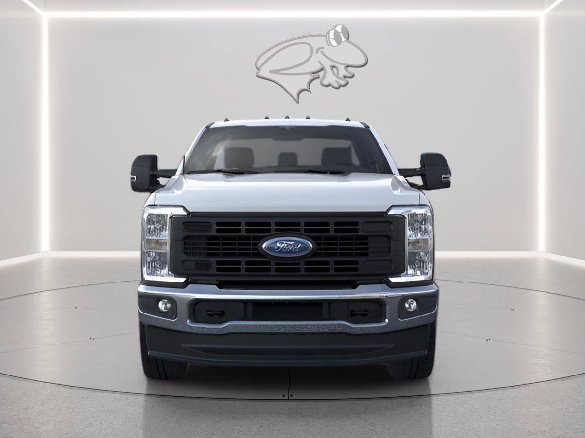 New 2026 Ford F350 XL w/ XL Chrome Package AWD/4WD image 8