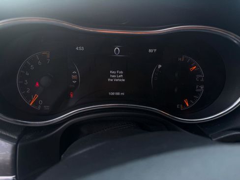 Used 2018 Jeep Grand Cherokee Limited AWD/4WD image 18