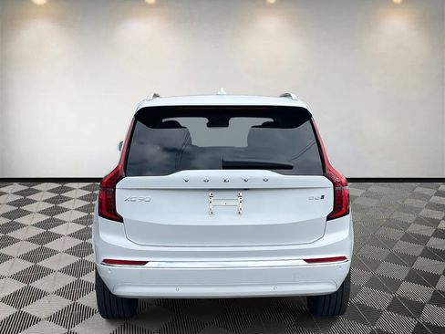 New 2026 Volvo XC90 B6 Ultra image 4