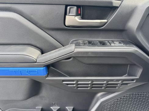 Certified 2026 Toyota Tacoma TRD Sport image 9