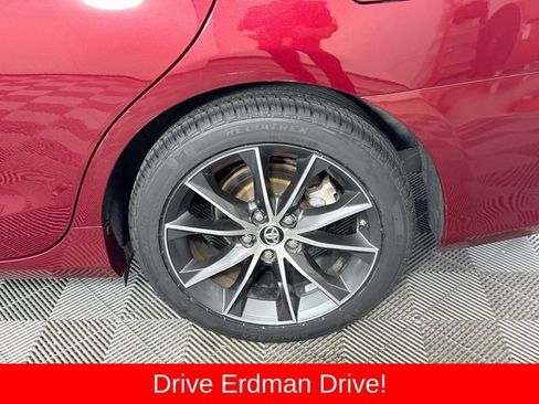 Used 2016 Toyota Camry XSE w/ Moonroof Package FWD image 4