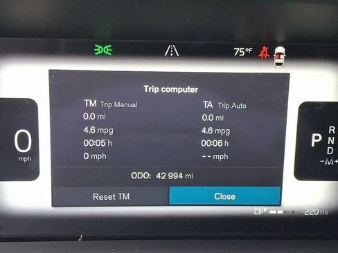 Certified 2023 Volvo XC60 B5 Ultimate w/ Climate Package AWD/4WD image 22