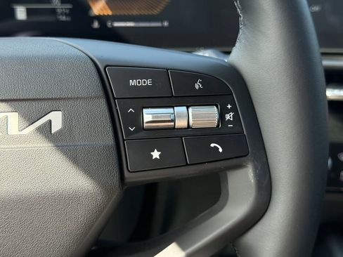 New 2026 Kia Sportage EX w/ EX Panorama Roof Package FWD image 30