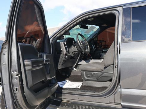 Used 2018 Ford F150 XLT w/ Equipment Group 302A Luxury image 25