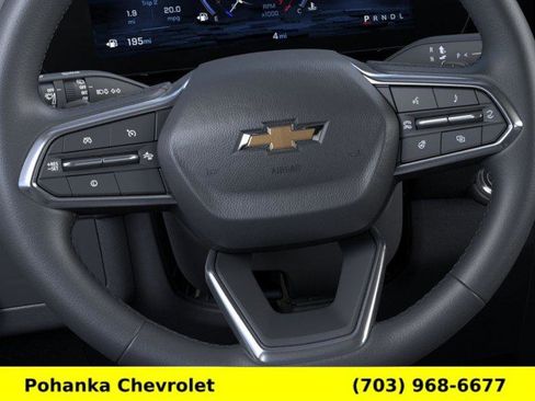 New 2026 Chevrolet Suburban LT AWD/4WD image 19