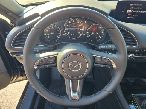 Used 2025 MAZDA MAZDA3 Hatchback w/Premium Plus Pkg image 50