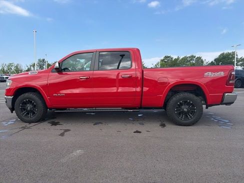 Used 2021 RAM 1500 Laramie w/ Off Road Group AWD/4WD image 15